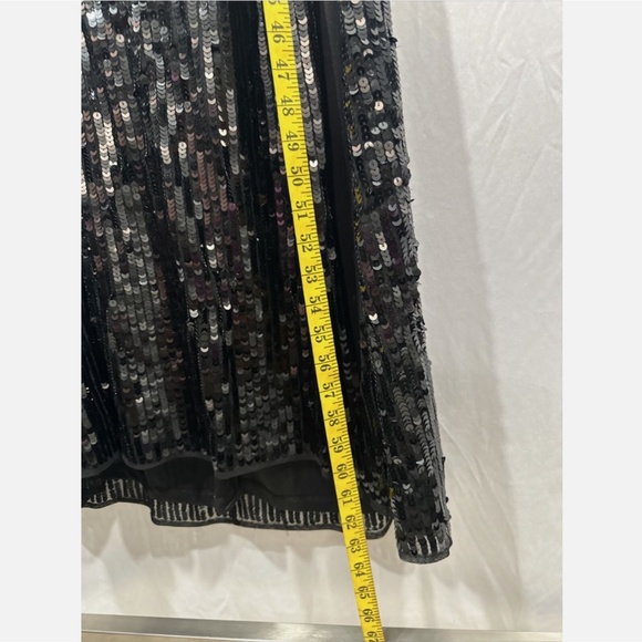 NWT $598 Mac Duggal [ 12 ] Sequined One Shoulder‎ Back Bow Detail Gown Black - Picture 8 of 15